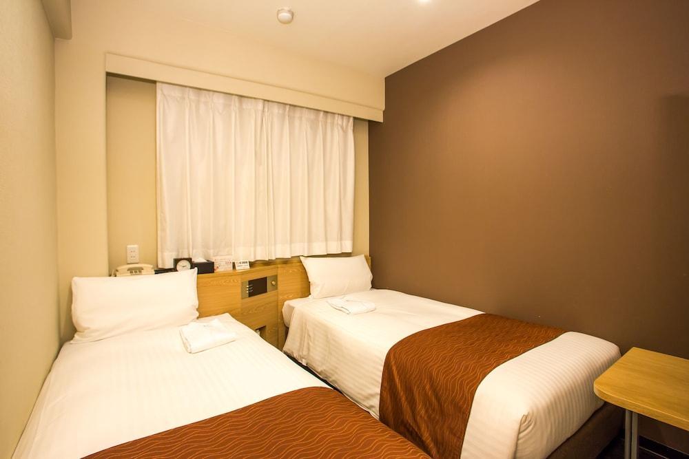 Via Inn Shin Osaka West Exterior photo
