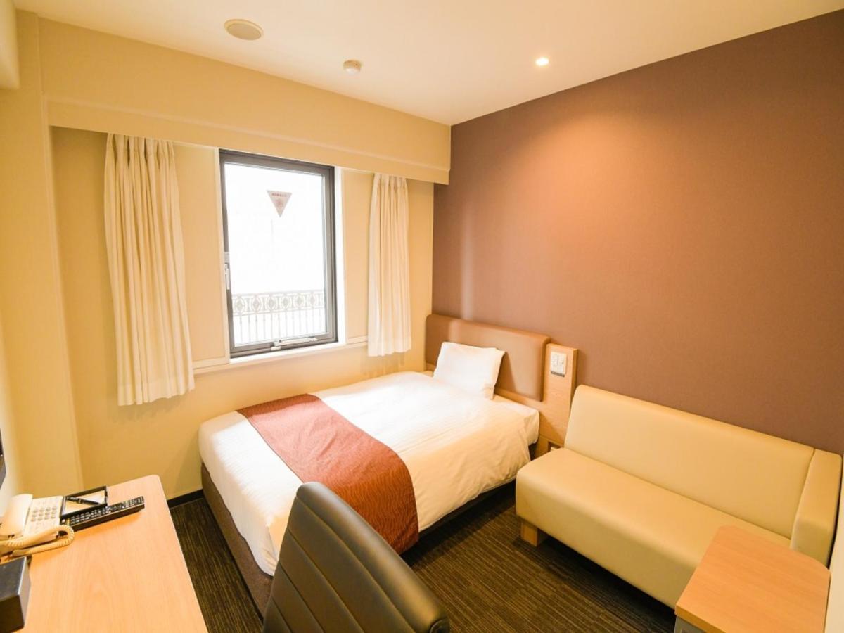 Via Inn Shin Osaka West Exterior photo