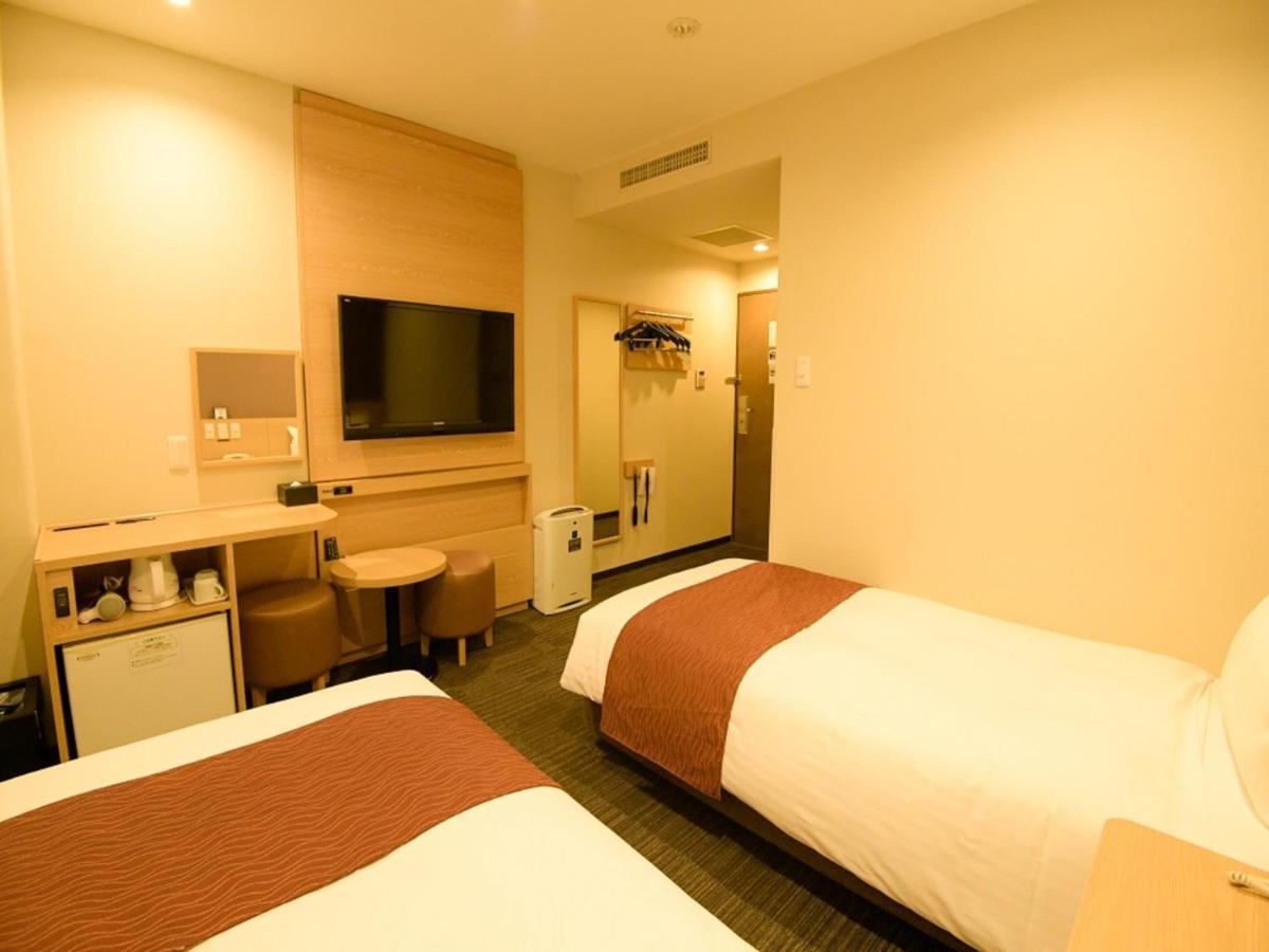 Via Inn Shin Osaka West Exterior photo