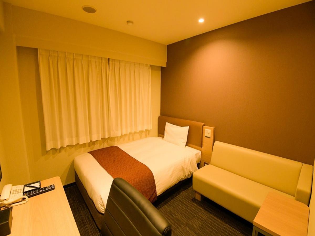 Via Inn Shin Osaka West Exterior photo