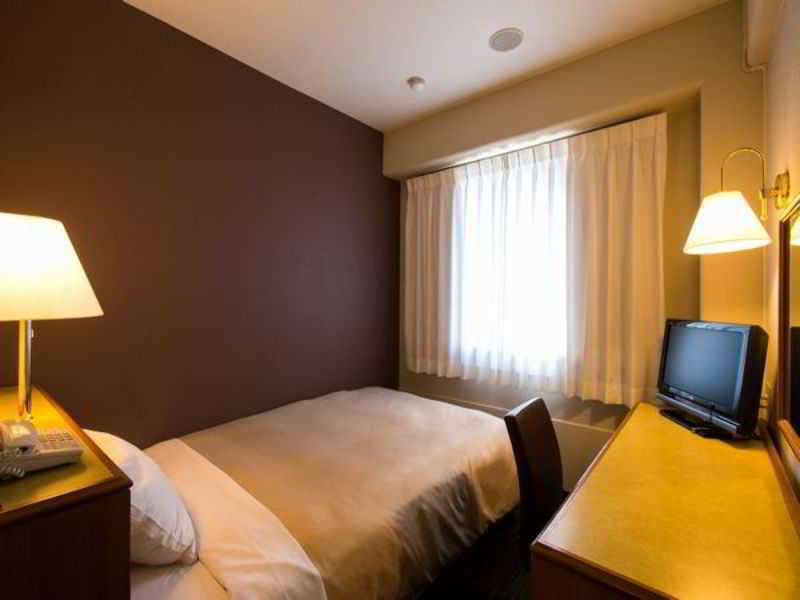 Via Inn Shin Osaka West Exterior photo