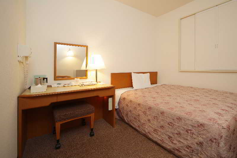 Via Inn Shin Osaka West Exterior photo